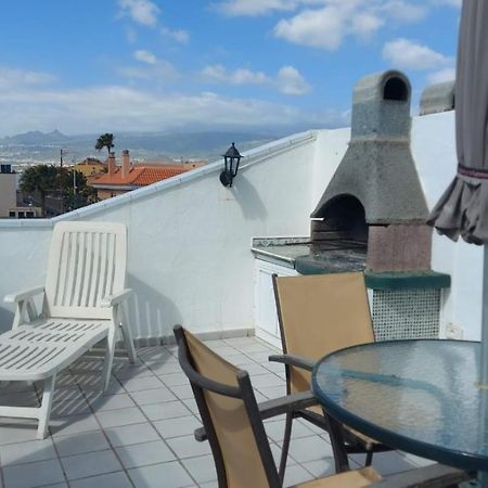 Private Apartment With Roof Terrace Arona  Dış mekan fotoğraf