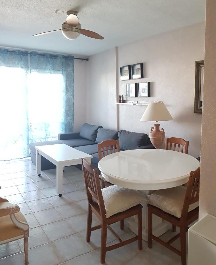 Private Apartment With Roof Terrace Arona  Dış mekan fotoğraf