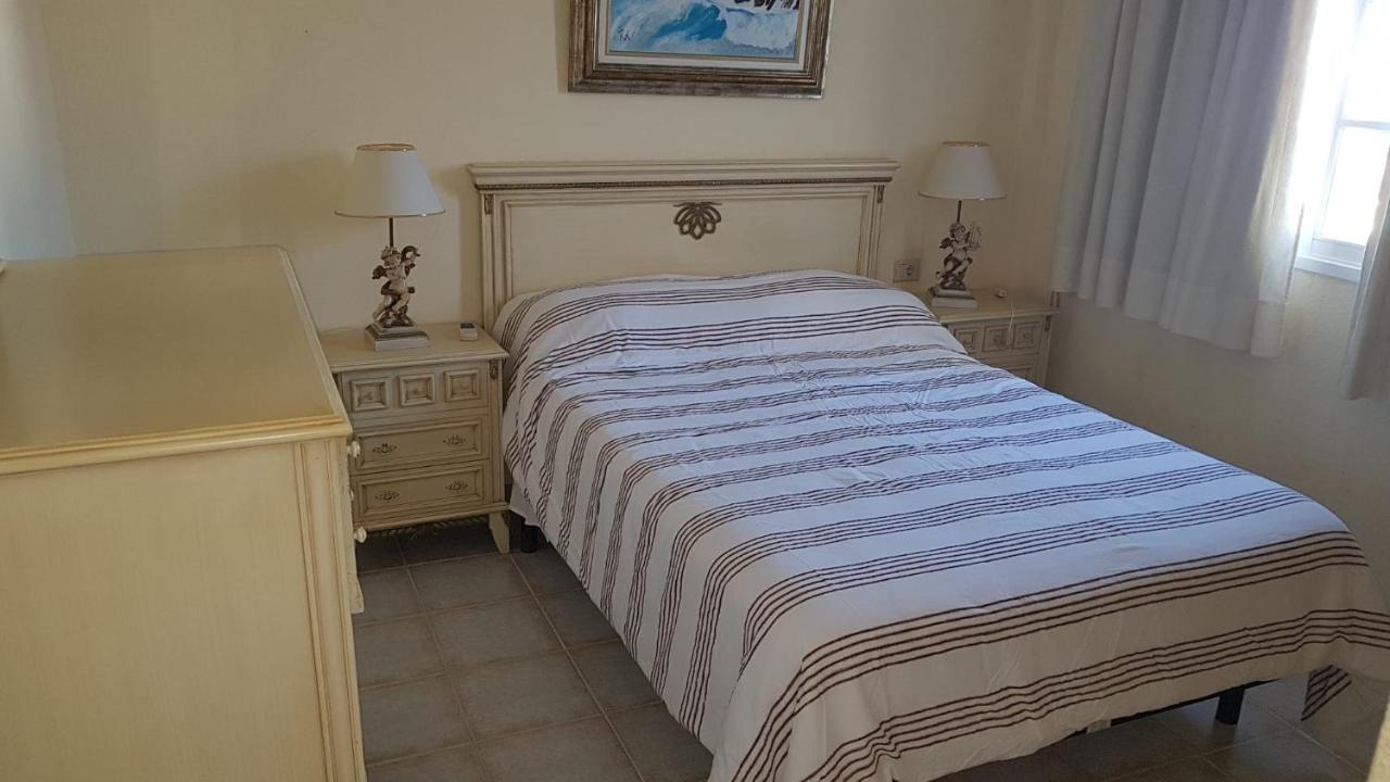 Private Apartment With Roof Terrace Arona  Dış mekan fotoğraf