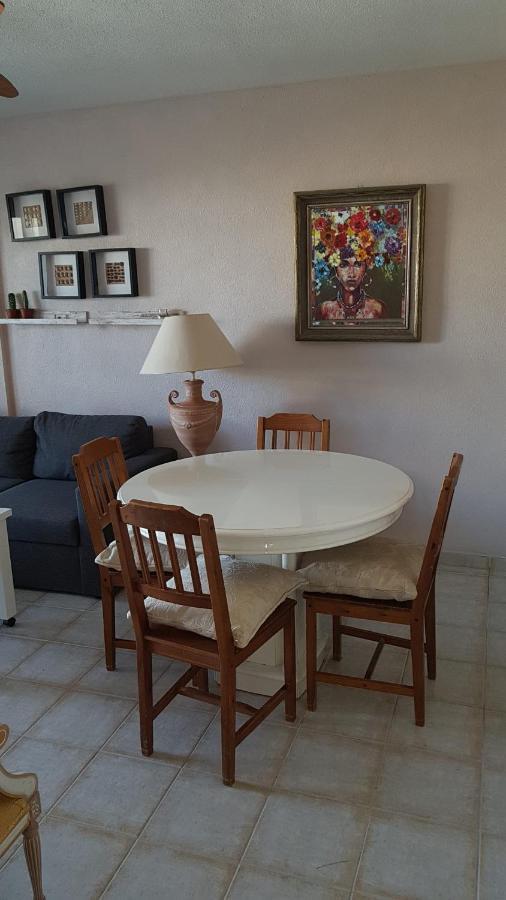 Private Apartment With Roof Terrace Arona  Dış mekan fotoğraf